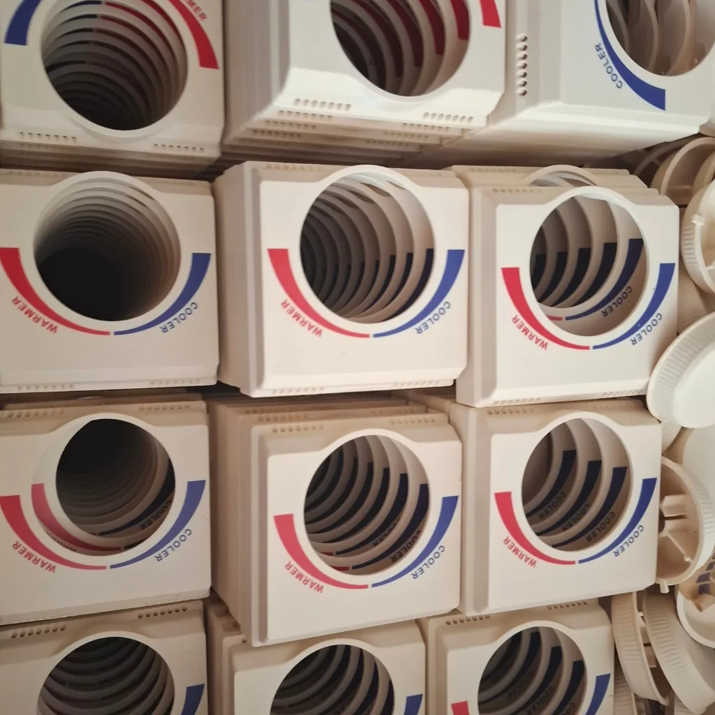COOLER/WARMER housings — image 1